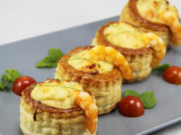 Volovanes de Pollo y Langostinos