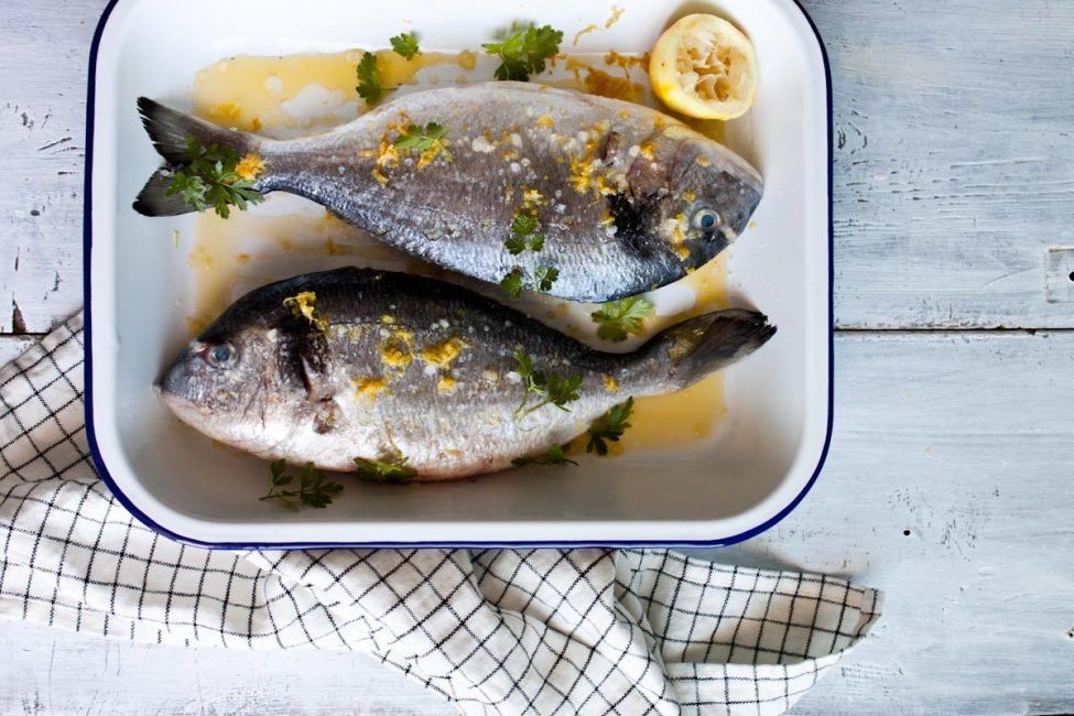 Dorada rellena al horno