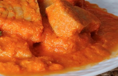 Bonito con tomate