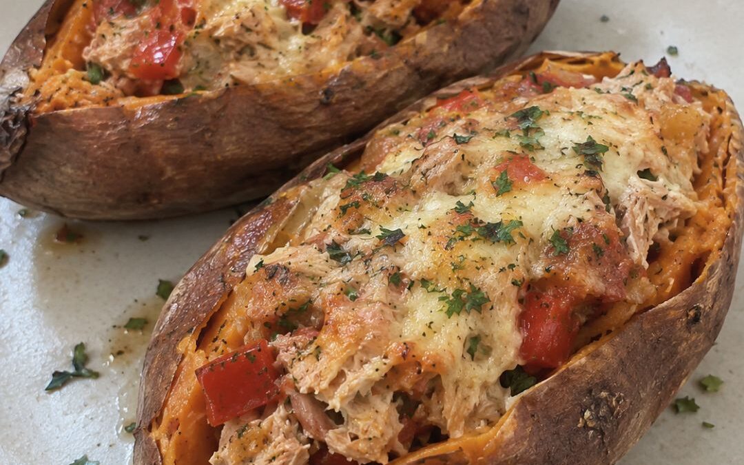 Boniato asado relleno de bonito del Norte